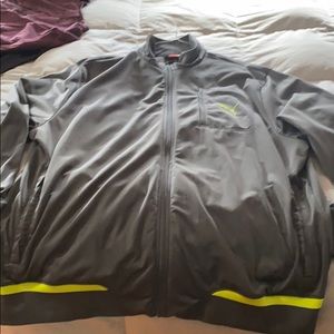 Men’s XXL Pums track jacket